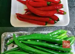 Chili pepper minced pork with steamed buns Illustration of how to do it 1