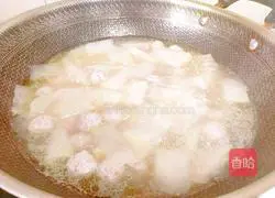 Winter Melon and Meatball Soup Recipe Illustration 15