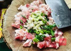 Family Illustration of how to make shepherd’s purse dumplings 1