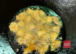 Pineapple Sweet and Sour Pork Recipe Illustration 2