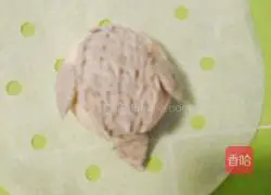 Illustration of how to make fat-headed fish steamed buns 9