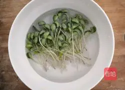 Black bean sprouts and tofu soup recipe 3