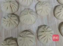 Illustration of how to make mushroom meat buns 5