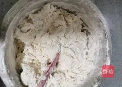 Illustration of how to make ham sausage steamed bun rolls 2