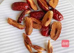 Illustration of how to make red jujube and red rice paste 2