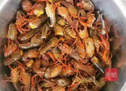 Illustration of Spicy Beer Crayfish➕Stewed Noodles 5