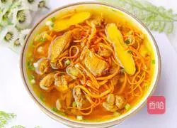 Nutritious Cordyceps Stewed Chicken Soup Illustration 11