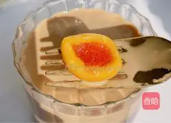 Illustration of how to make Tangyuan Milk Coffee 9