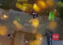 Illustration of braised black fish 8