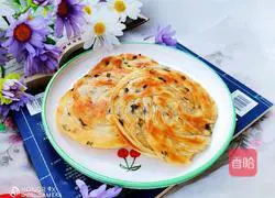 Illustration of how to make scallion pancakes (dumpling skin version) 16