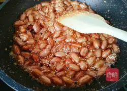 Illustration of how to make crispy sesame and peanuts 7