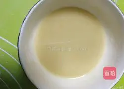 Illustration of how to make straw hat cake 4