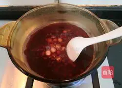 Red Bean and Lotus Seed Soup Illustration 10