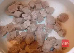 Illustration of Homemade Beef Noodles 5