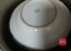 Illustration of how to make yam and pigeon soup 5