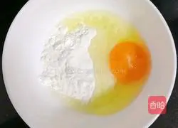 Illustration of how to make shrimp and egg noodles (baby food supplement) 8