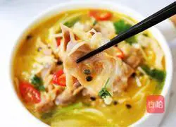 Illustration of how to fatten beef with passion fruit sour soup 15