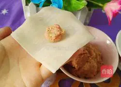 Illustration of how to cook beef in clear soup 5