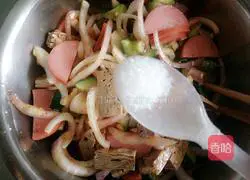 Illustration of how to make cold dishes 17