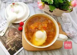 Illustration of how to make pumpkin and white fungus custard 11