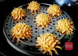 Illustration of how to make chrysanthemum steamed buns 8
