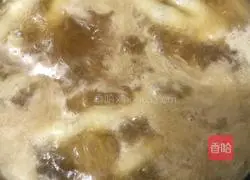 Illustration of how to make salt-baked chicken feet 8