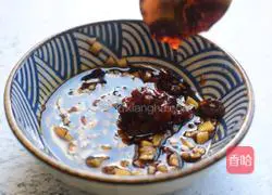 Illustration of how to make cold spinach and pork liver 4