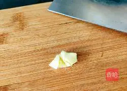 Illustration of how to make Bigfoot Bean Sprouts and Beef Tendon Soup 6