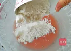 Illustration of how to make piglet fresh meat buns 2