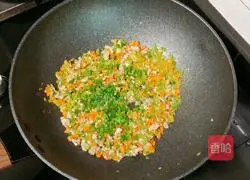 Illustration of how to make dumpling skin version of seasonal vegetable meatloaf 16