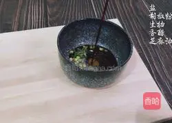 Illustration of how to make clear soup noodles 2