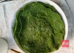 Illustration of how to make spinach pancakes 7