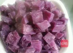  Illustration of how to make purple sweet potato and sago 12