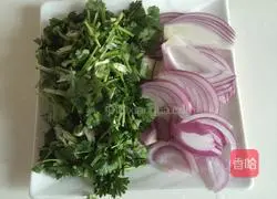 Illustration of how to make a family improved version of beef buns 15