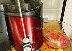 Watermelon milk pancakes ( Heart-shaped) illustration 3