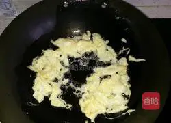 Illustration of how to make instant noodles 3