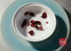 Illustration of how to make colorful fruit glutinous rice balls 3