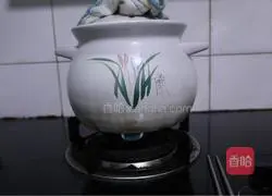 Illustration of how to make tea tree mushroom duck soup 6