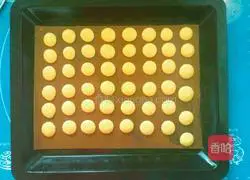 Illustration of how to make egg yolk biscuits (baby snacks) 8