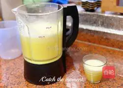 Illustration of how to make fragrant corn juice 6