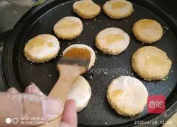 Illustration of how to make happy pumpkin cake 13