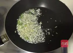 Seafood braised noodles illustration 7