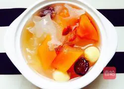 Papaya and Tremella Soup Illustration 15