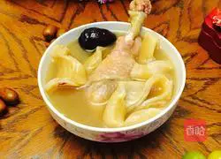 Illustration of how to cook chicken soup with fish maw 21