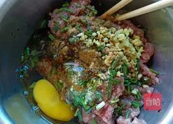 Pictures of how to make cabbage and meatball soup 3