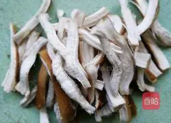 Illustration of how to make cucumber and enoki mushroom soup 6