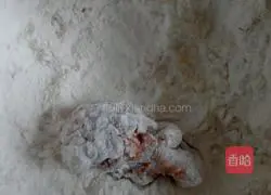 Crispy Illustration of how to make chicken wing roots 3