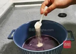 Illustration of how to make black rice steamed buns 7