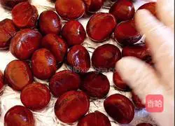 Recipe for making chestnuts in sugar water (oven version) 6