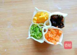 Illustration of how to make Sixi Steamed Dumplings 4